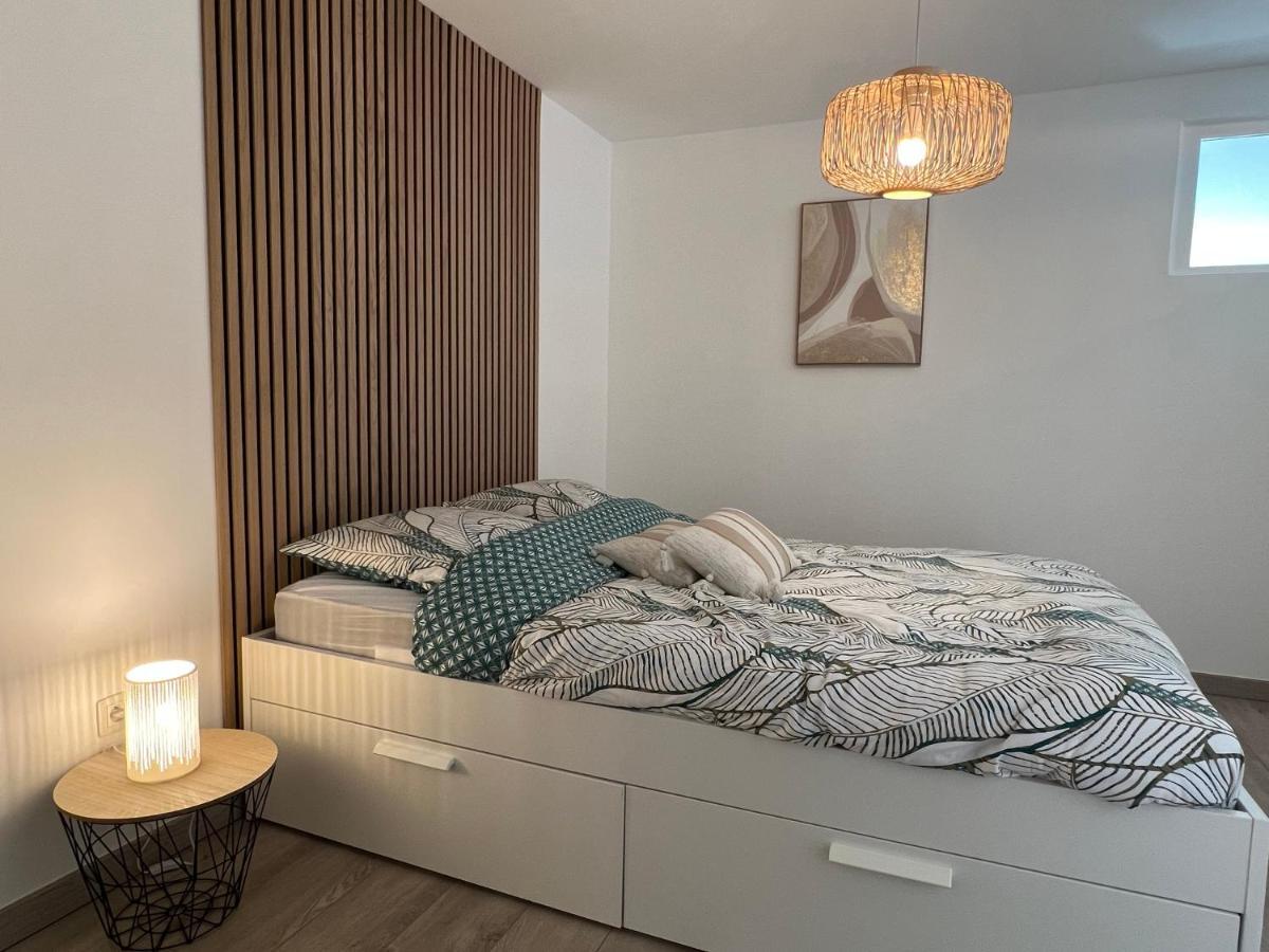 شقة Superbe T2 Rouen Avec Jardin + Parking Gratuit A Proximite المظهر الخارجي الصورة